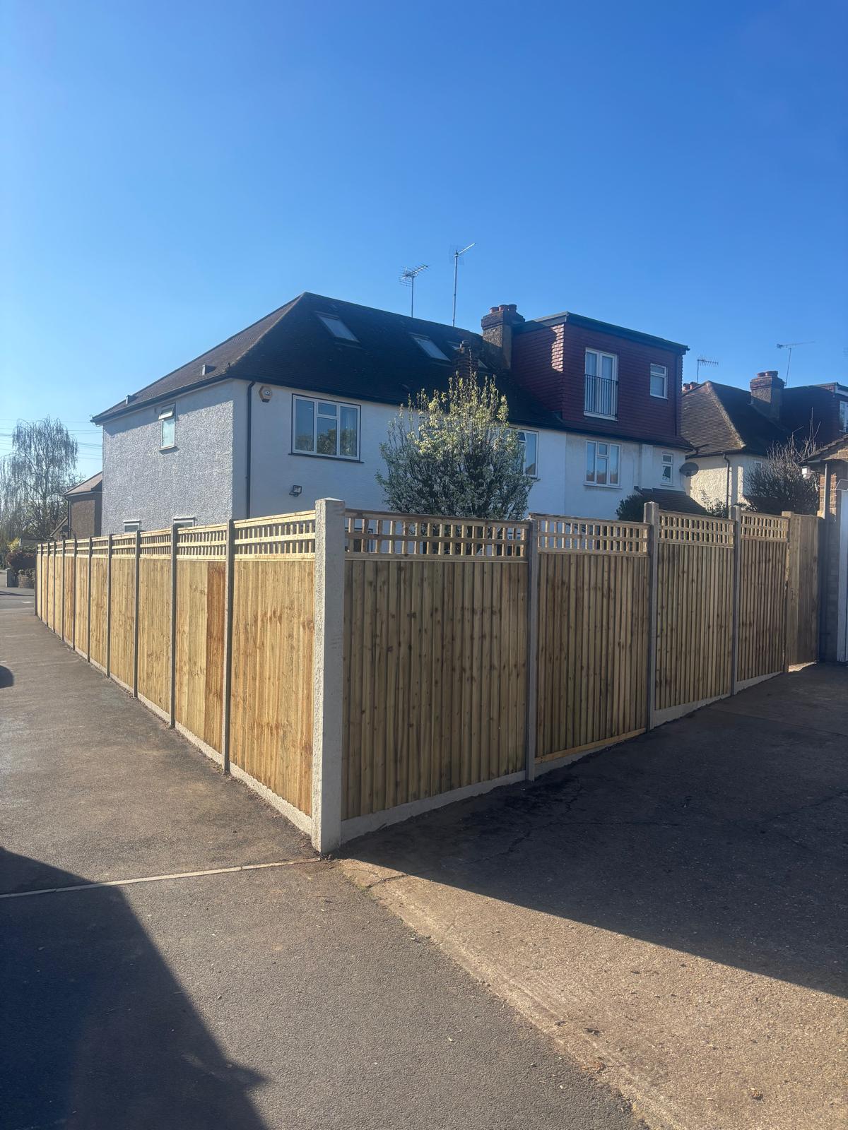New Feather Edge Fencing Installation In Kingston On Thames
